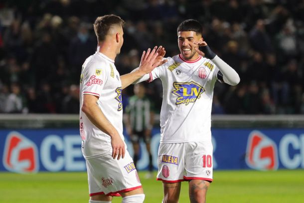 Banfield 1-1 Barracas Central con un gol en contra increíble