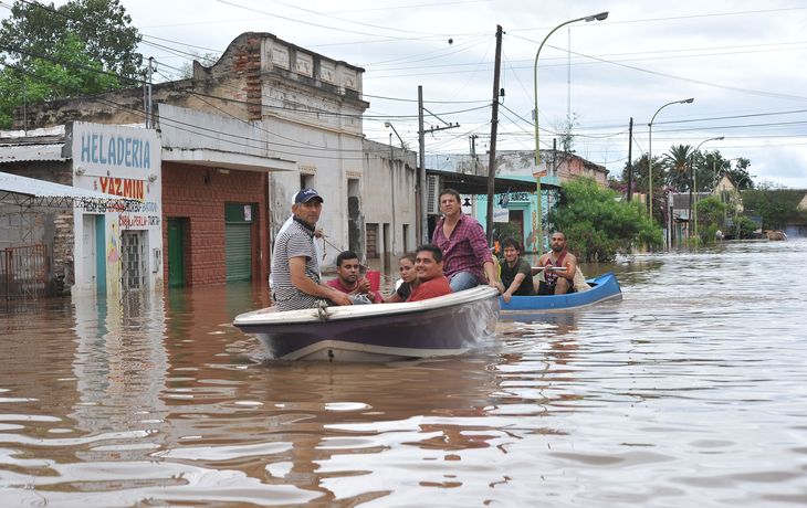 Dónde y qué donar para los afectados por las inundaciones