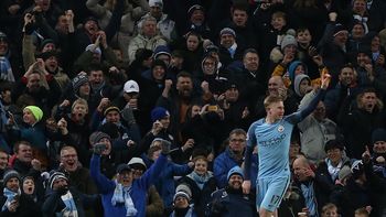 Gol de De Bruyne para el Manchester City Gol de De Bruyne para el Manchester City