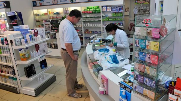 Las farmacias alertan sobre el incremento de la venta ilegal de medicamentos