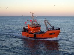 Gesell: intensifican búsqueda de tripulantes del pesquero hundido
