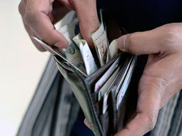 Es oficial el aumento del salario mínimo: a cuánto se va