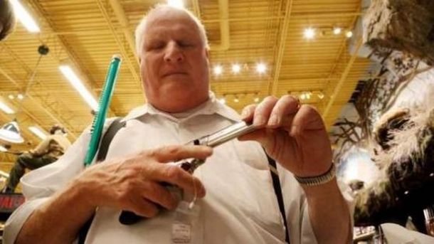 Estados Unidos les permite a ciegos portar armas de fuego