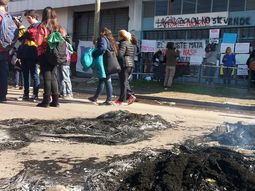 Los interventores son culpables: denuncian que se llevaron expedientes del Consejo Escolar de Moreno