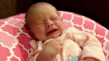 la fuerza la acompana: una bebe se calma solo con el trailer de star wars la fuerza la acompana: una bebe se calma solo con el trailer de star wars