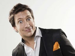 nico vazquez presenta la promo de su nuevo programa como anillo al dedo nico vazquez presenta la promo de su nuevo programa como anillo al dedo