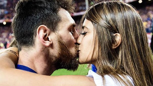El souvenir bien argento del casamiento de Messi y Antonella