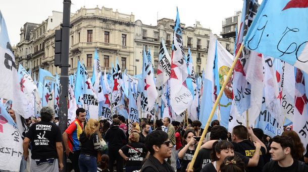#Debate: ¿cómo construir una memoria colectiva?