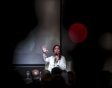 María Eugenia Vidal anunció un aumento para los docentes