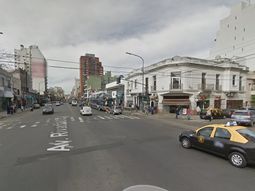 En Rivadavia al 7500 detuvieron a los dos hombres que abusaban de una mujer En Rivadavia al 7500 detuvieron a los dos hombres que abusaban de una mujer