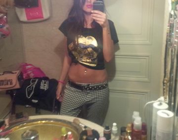 Karina Jelinek mostró su look antisexy con una foto muy sugestiva