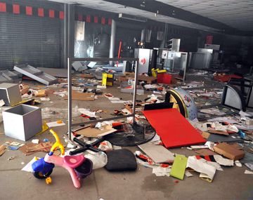 Comerciantes piden un resarcimiento económico por saqueos