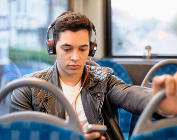 La inteligencia artificial reveló cuál es la música que escuchan las personas inteligentes