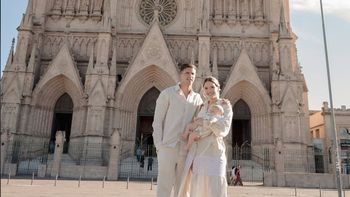 eva bargiela y gianluca simeone bautizaron a su hijo en la basilica de lujan: las imagenes eva bargiela y gianluca simeone bautizaron a su hijo en la basilica de lujan: las imagenes
