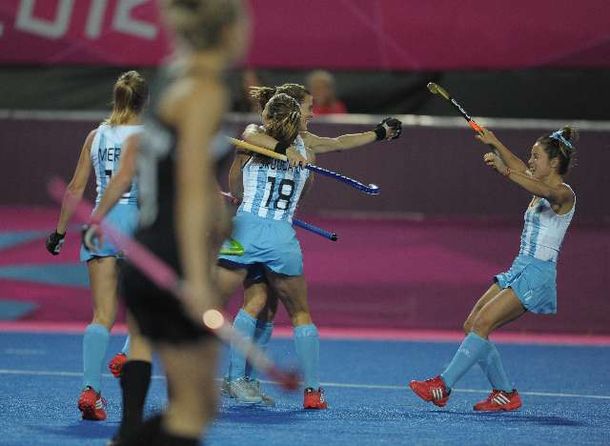 Las Leonas sufrieron, pero vencieron a Nueva Zelanda