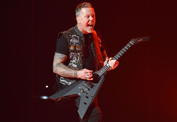 James Hetfield visitó Villa La Angostura