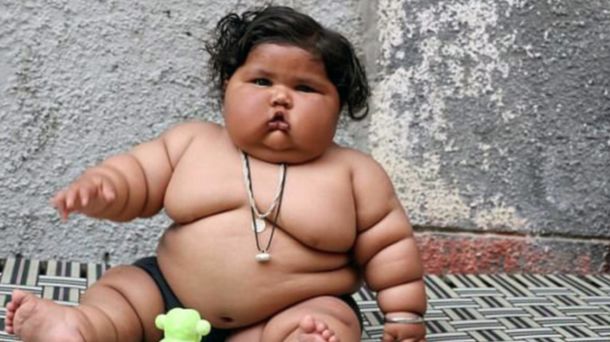 Esta es&nbsp;Chahat Kumar la bebé que no para de comer