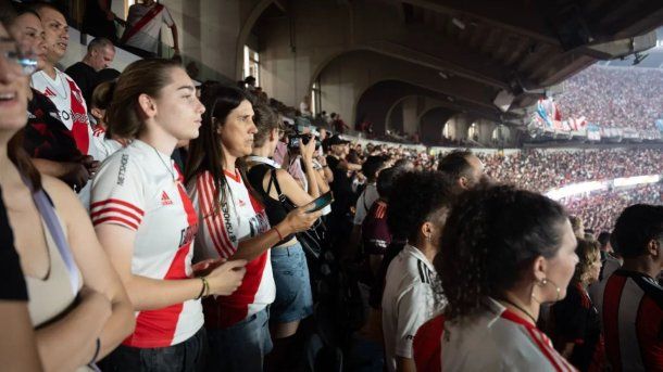La platea Sívori media