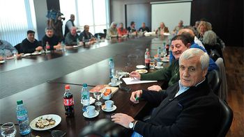 el gobierno cancelara la deuda con obras sociales sindicales el gobierno cancelara la deuda con obras sociales sindicales