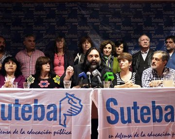 Baradel consideró buena noticia la oferta de Scioli a los docentes bonaerenses