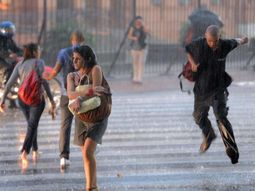 Se espera un sábado caluroso, pero con probables lluvias
