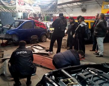 Clausuraron en Mataderos un desarmadero que era de alta competición