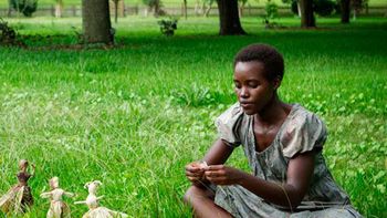 lupita nyongo: la keniata que conquisto hollywood y ahora va por el oscar lupita nyongo: la keniata que conquisto hollywood y ahora va por el oscar