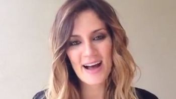 el apasionado beso de paula chaves y peter alfonso en camara el apasionado beso de paula chaves y peter alfonso en camara