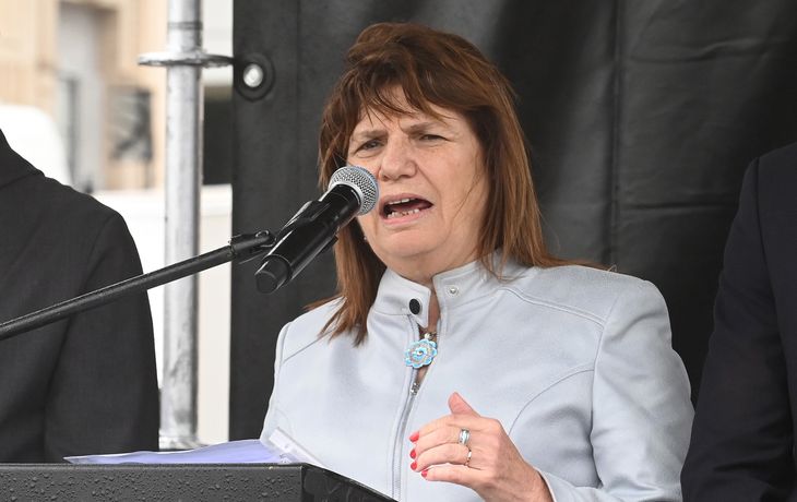 Patricia Bullrich aseguró que la línea 134 está saturada