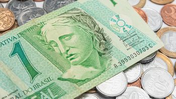 El real continúa sólido a lo largo de los años. El real continúa sólido a lo largo de los años.