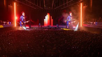 soda stereo ecos: el video oficial con el holograma de gustavo cerati hecho con inteligencia artificial soda stereo ecos: el video oficial con el holograma de gustavo cerati hecho con inteligencia artificial