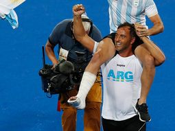 chapa retegui le contesto a los que le dijeron noqui: hice 500 clinicas de hockey social en la argentina chapa retegui le contesto a los que le dijeron noqui: hice 500 clinicas de hockey social en la argentina