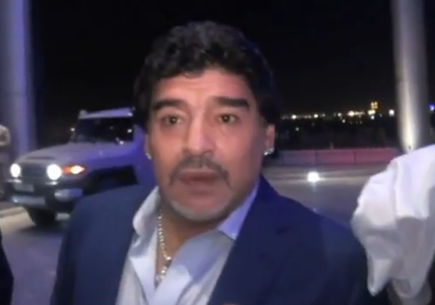 Maradona exige negociar face to face para dirigir a Irak