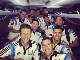 la seleccion ya esta en brasilia y alli espera a belgica la seleccion ya esta en brasilia y alli espera a belgica