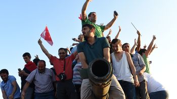 las fotos del terror que se desato en turquia las fotos del terror que se desato en turquia