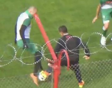 Silva quedó en ridículo gracias a esta delicia de Romero Gamarra