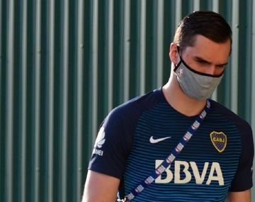 El croata Mario Hezonja con la camiseta de Boca. Foto: @NBALatam