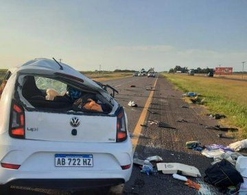 Choque fatal en la Ruta 2: un muerto y cuatro heridos