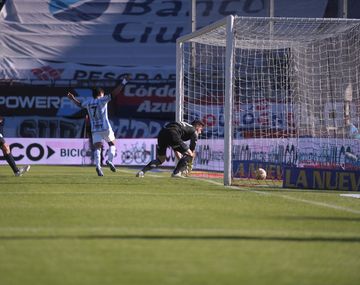 San Lorenzo no levanta cabeza: perdió contra Atlético Tucumán y quedó lejos de la punta