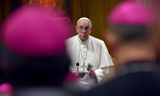 Escándalo en el Vaticano por la filtración de una carta de cardenales al Papa