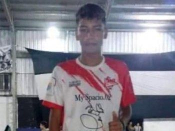 Quedó en medio de una pelea por celos y fue asesinado de un balazo