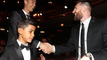 no vas a poder creerlo: el tercer hijo de lionel messi se llamara cristiano ronaldo no vas a poder creerlo: el tercer hijo de lionel messi se llamara cristiano ronaldo
