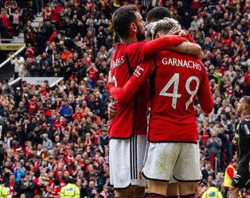 Garnacho aportó una asistencia en el triunfo del United ante el Lens