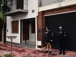 Córdoba: efectivos policiales vigilan la zona donde habría sido grabado el video