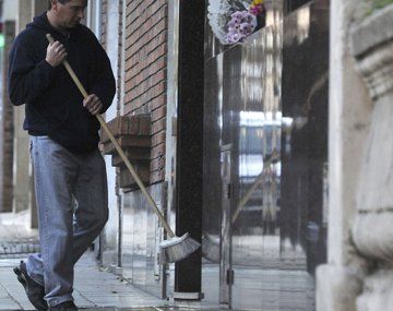 Suben las expensas por el aumento a porteros de edificios