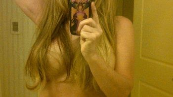 alfano volvio a mostrarse sin ropa por twitter alfano volvio a mostrarse sin ropa por twitter