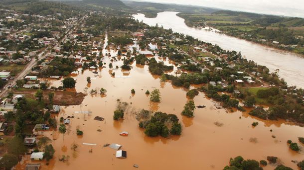 Dan prórroga impositiva a los afectados por las inundaciones en Misiones, Corrientes y Formosa