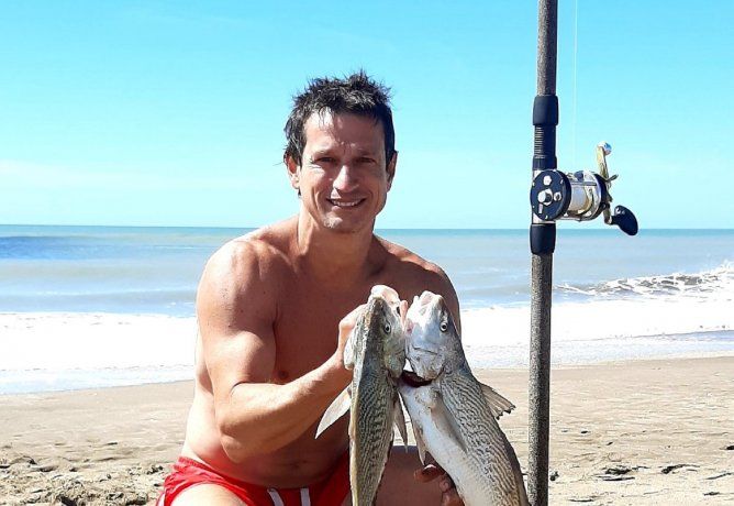 La foto viral de Diego Lagomarsino pescando y las reacciones
