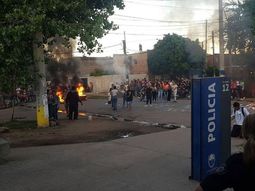 Rosario: el fiscal que investiga el abuso sexual a una niña de 15 años lamentó el incendio en la casa del principal acusado
