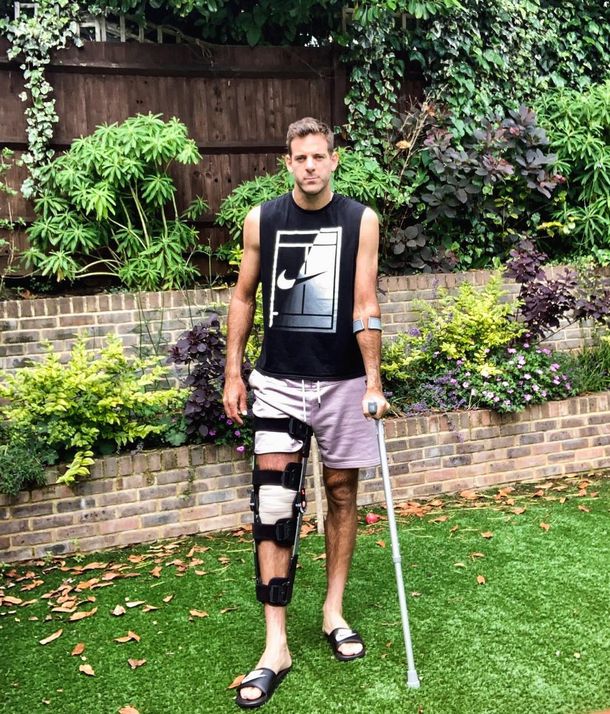 Juan Martín Del Potro volvió a fracturarse la rodilla derecha y será operado